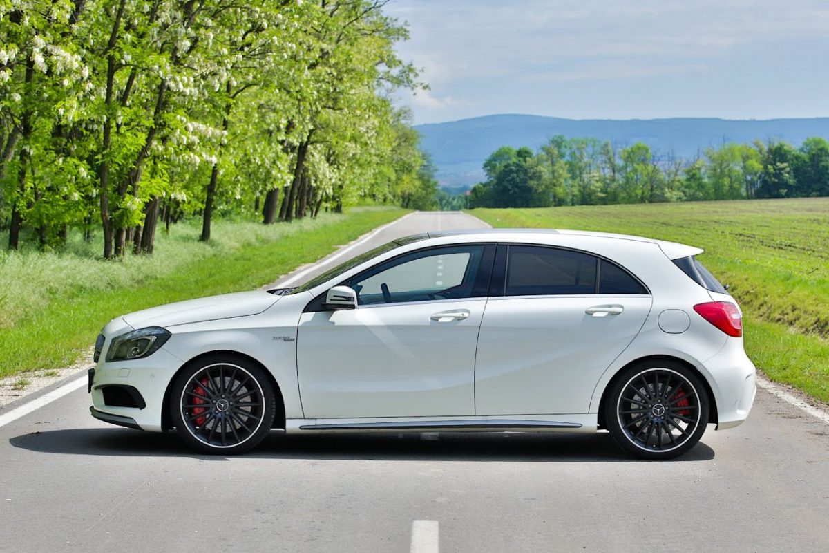 MERCEDES-BENZ