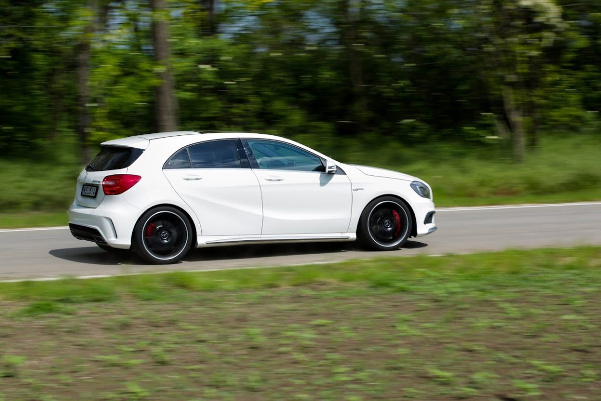 MERCEDES-BENZ