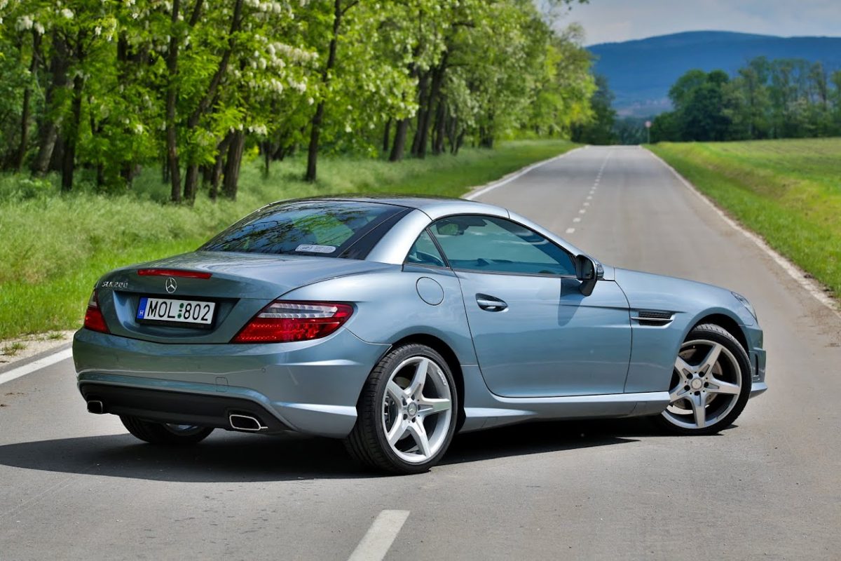 MERCEDES-BENZ