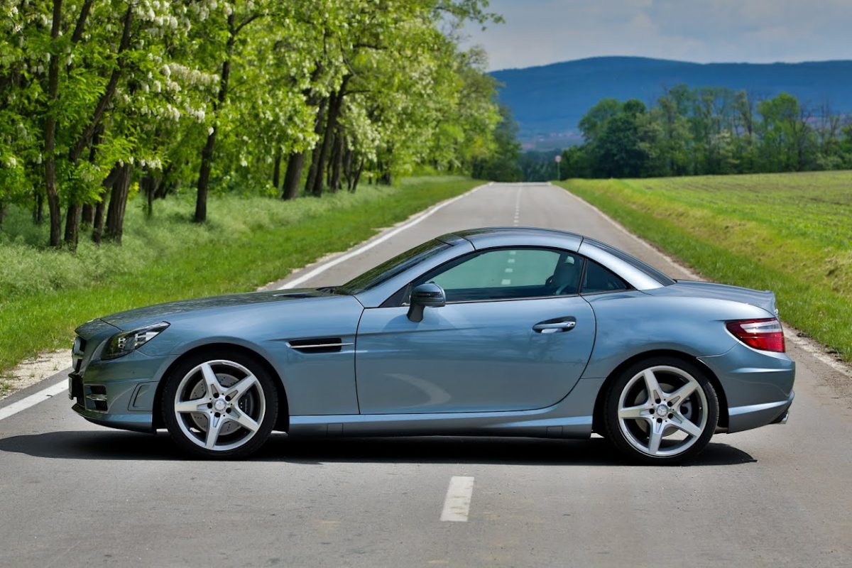 MERCEDES-BENZ