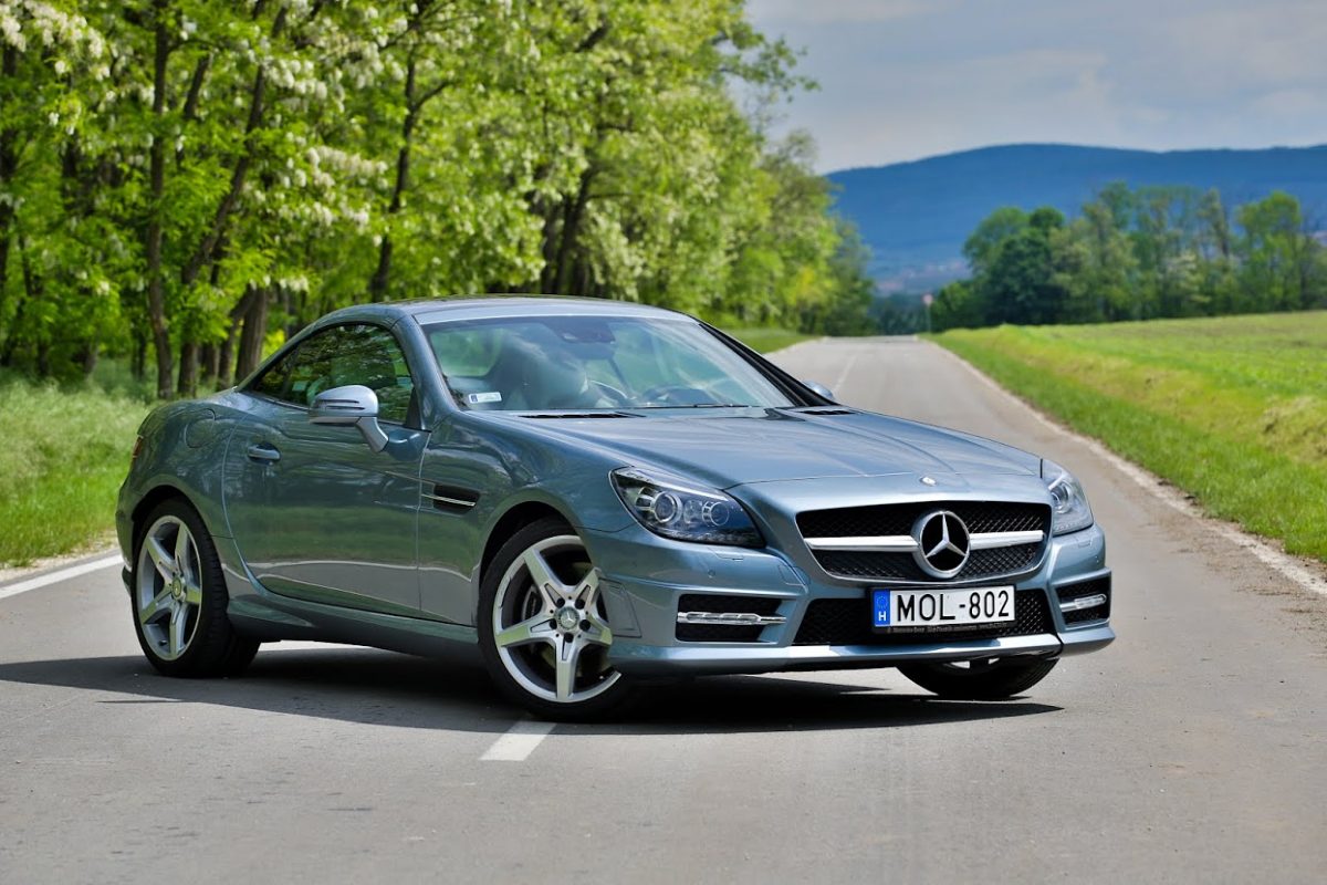 MERCEDES-BENZ