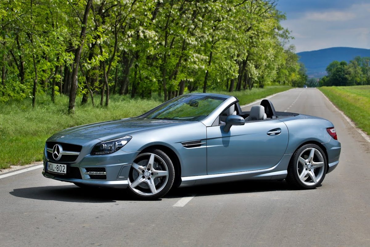 MERCEDES-BENZ