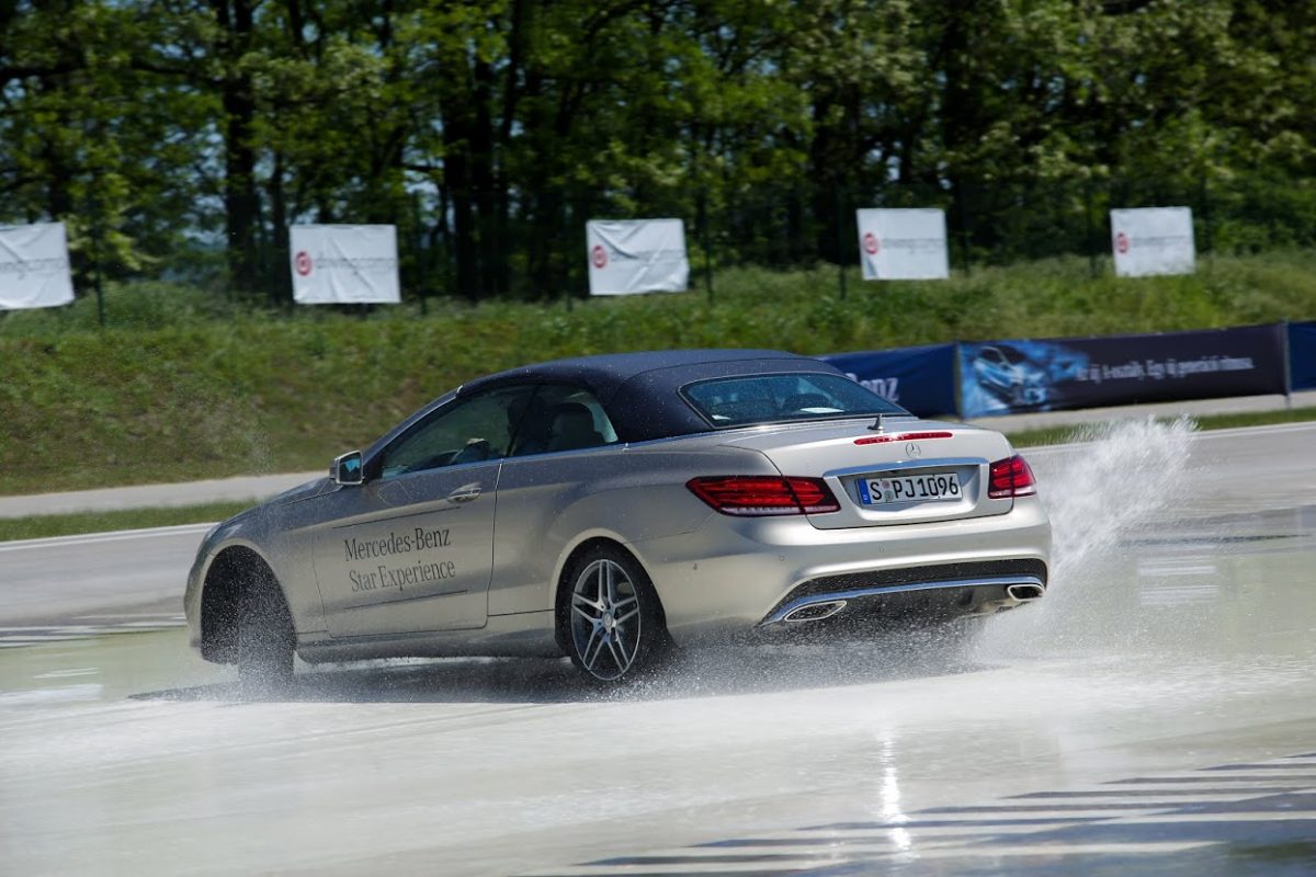 MERCEDES-BENZ