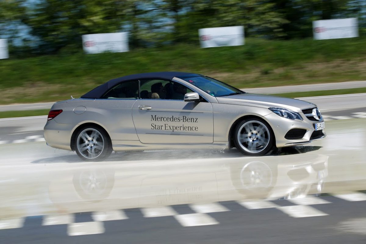 MERCEDES-BENZ
