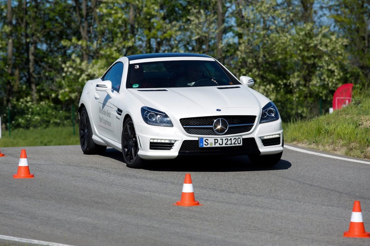 MERCEDES-BENZ