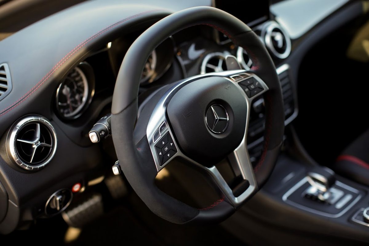 MERCEDES-BENZ