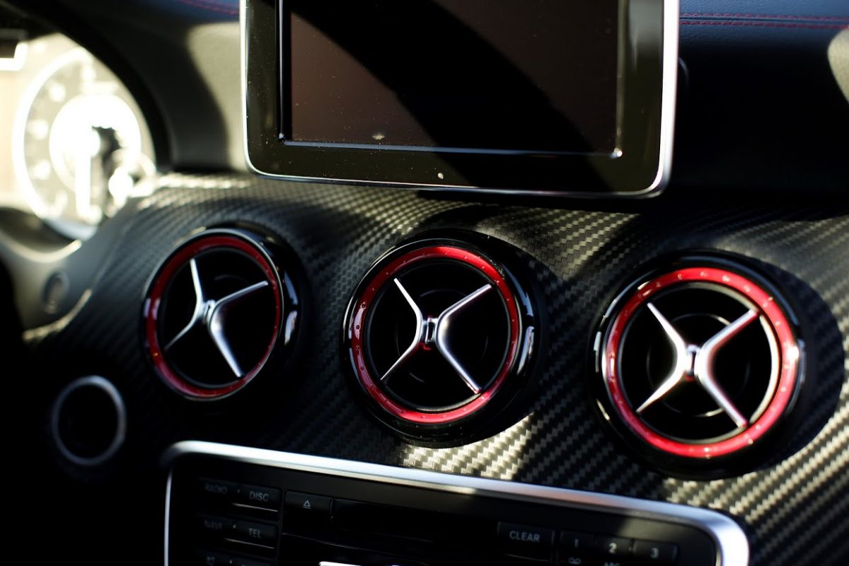 MERCEDES-BENZ
