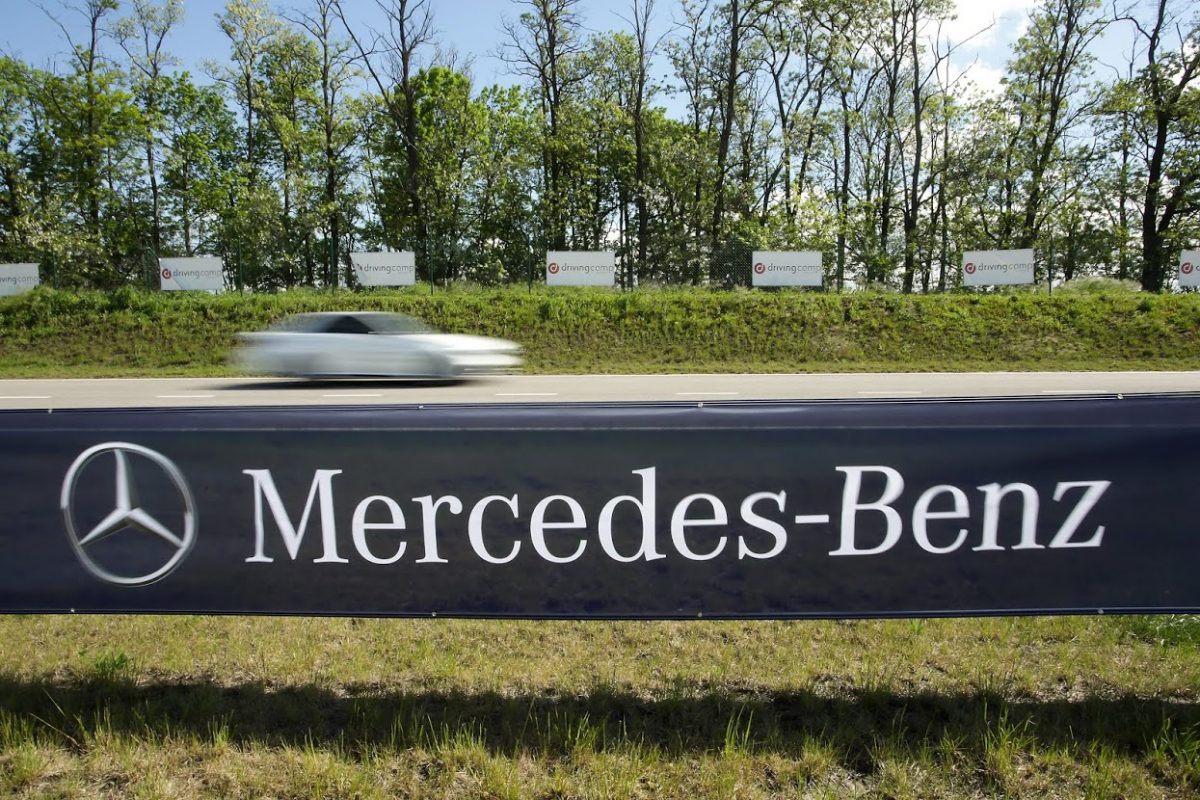 MERCEDES-BENZ
