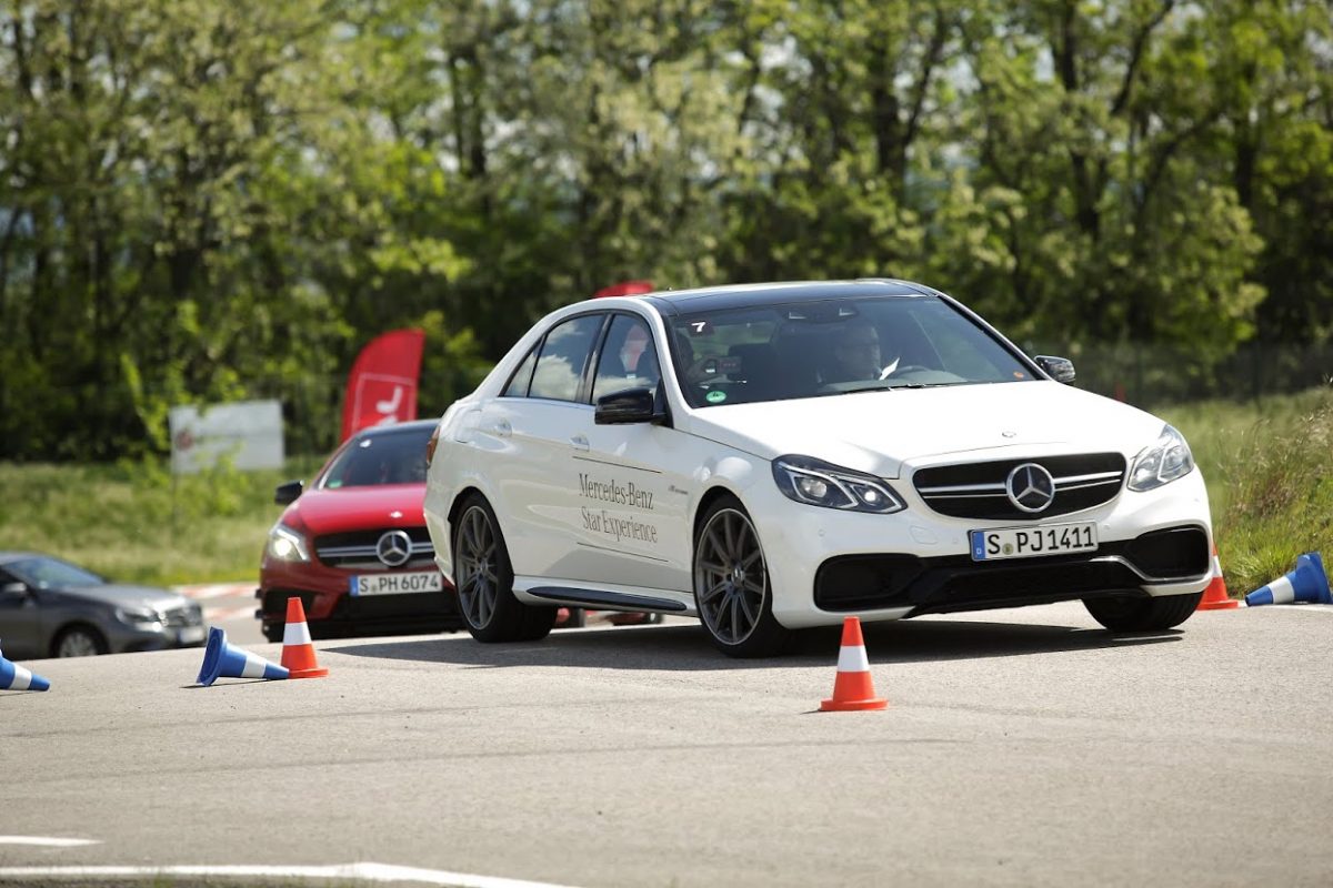 MERCEDES-BENZ