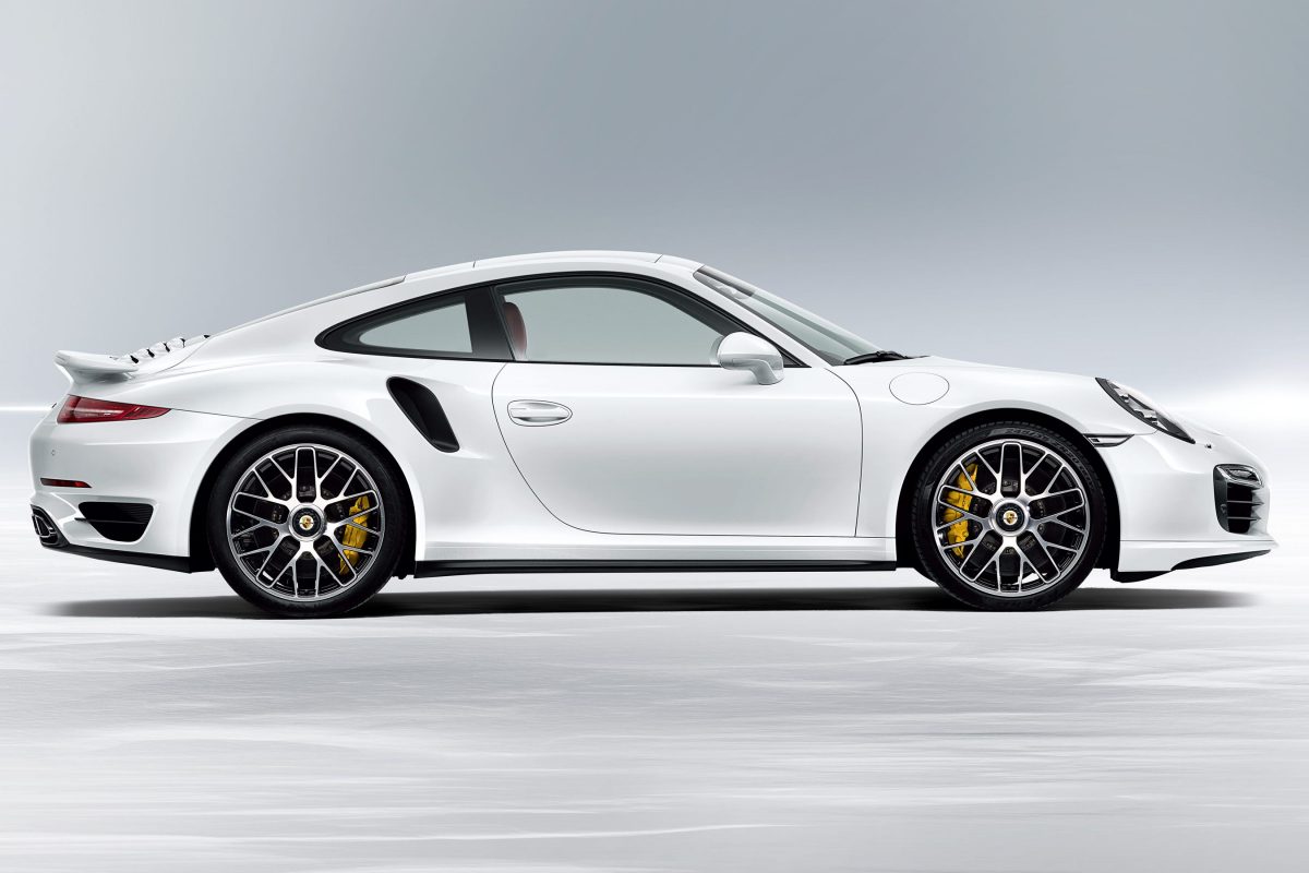 PORSCHE