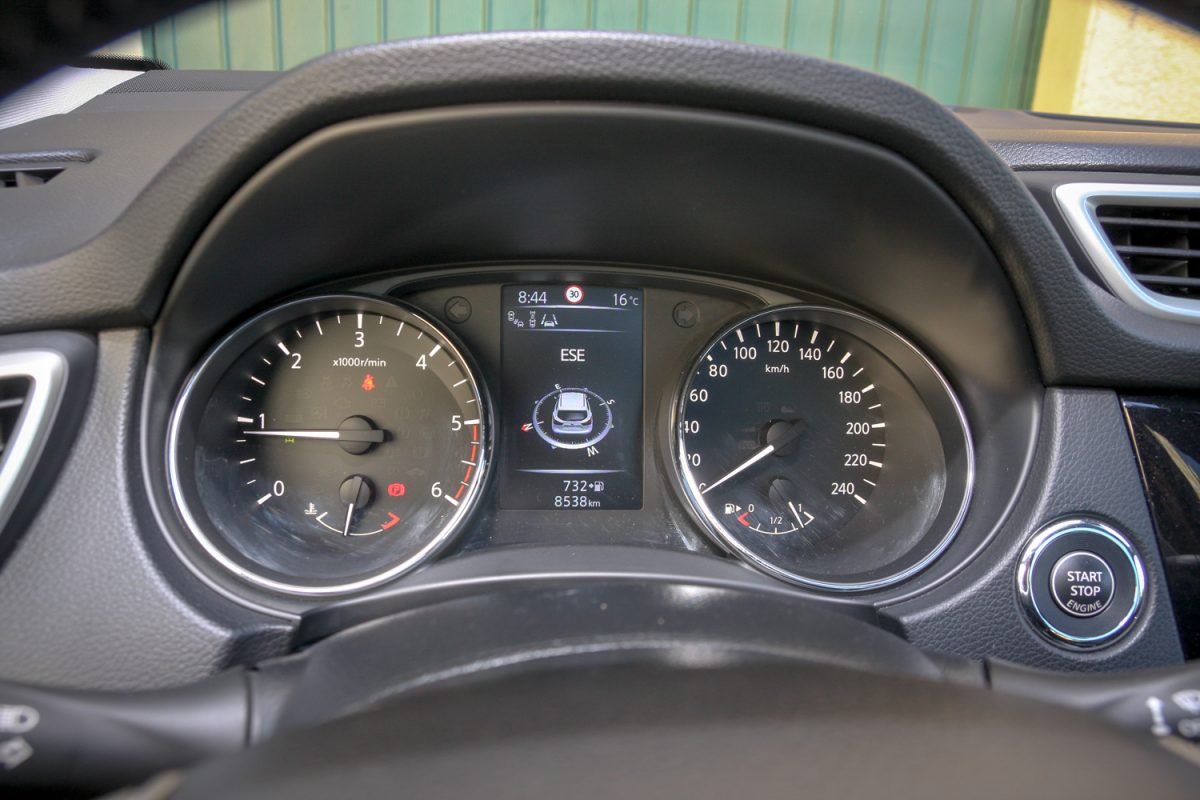 NISSAN