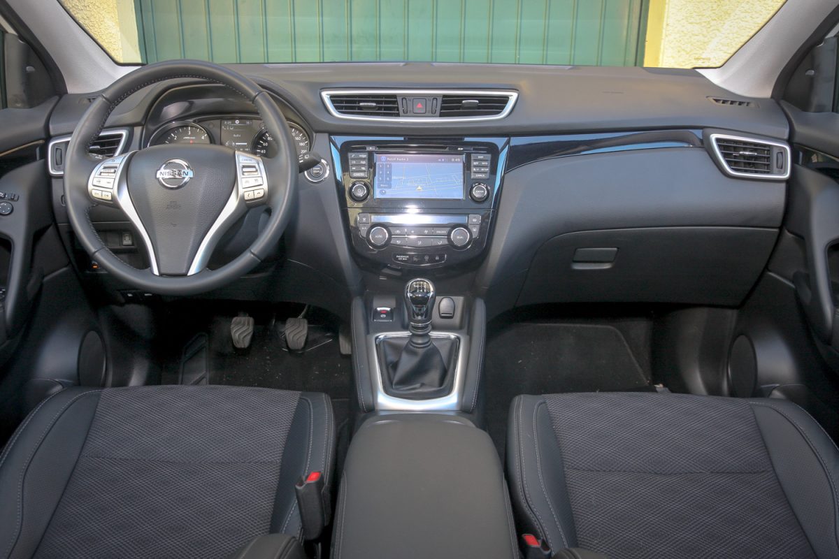 NISSAN QASHQAI