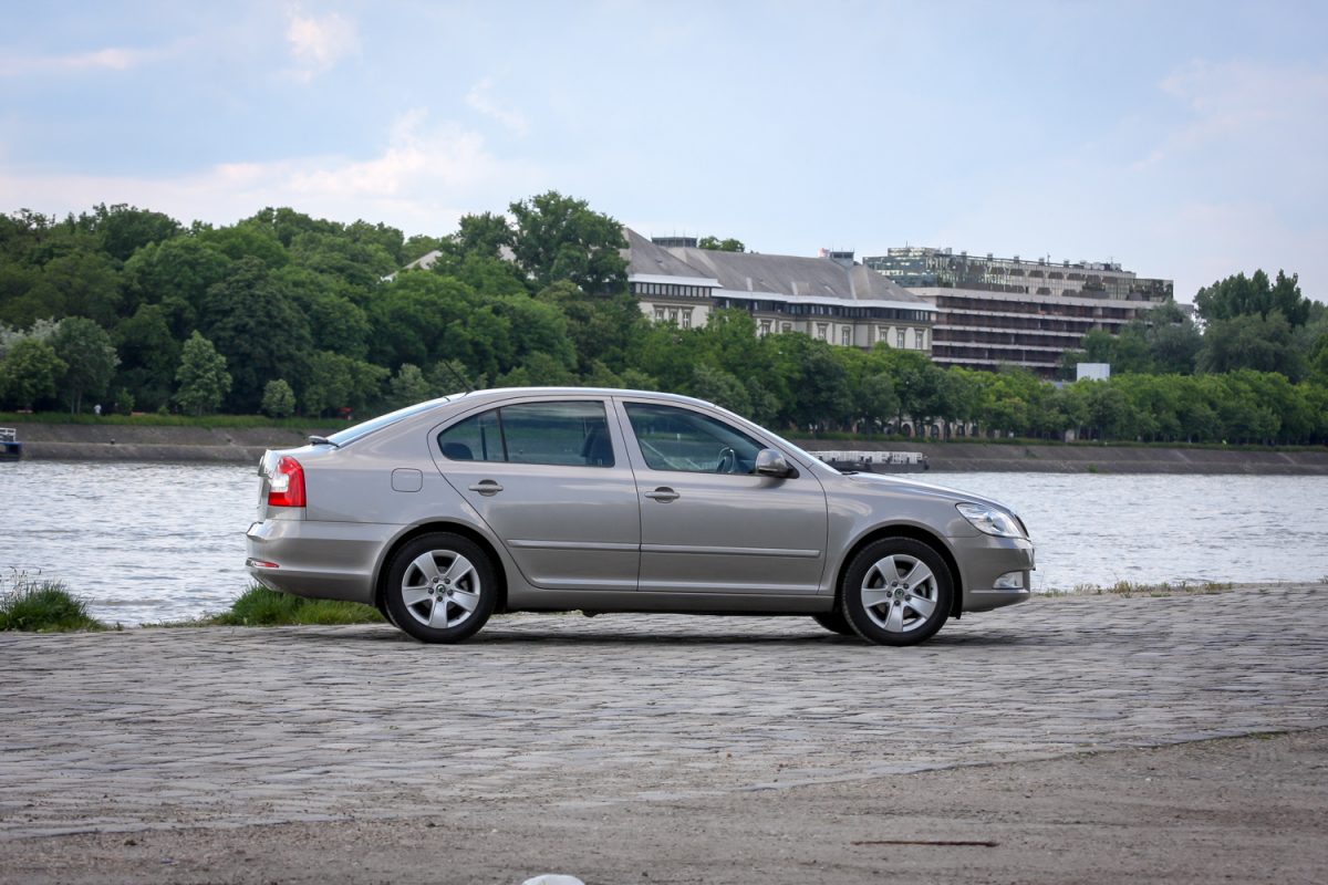 SKODA OCTAVIA
