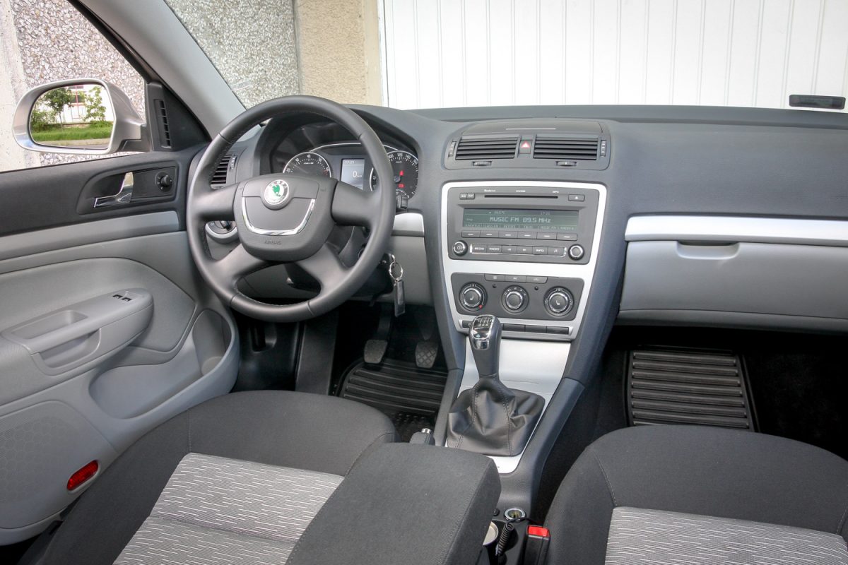 SKODA OCTAVIA