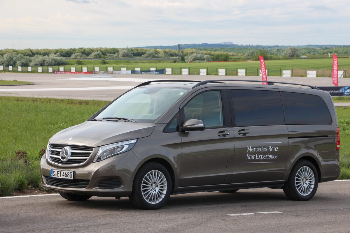MERCEDES-BENZ