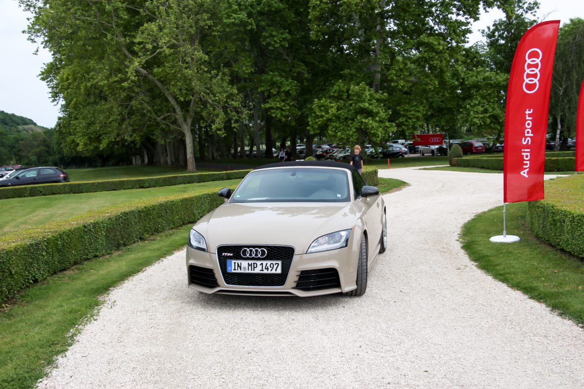 AUDI