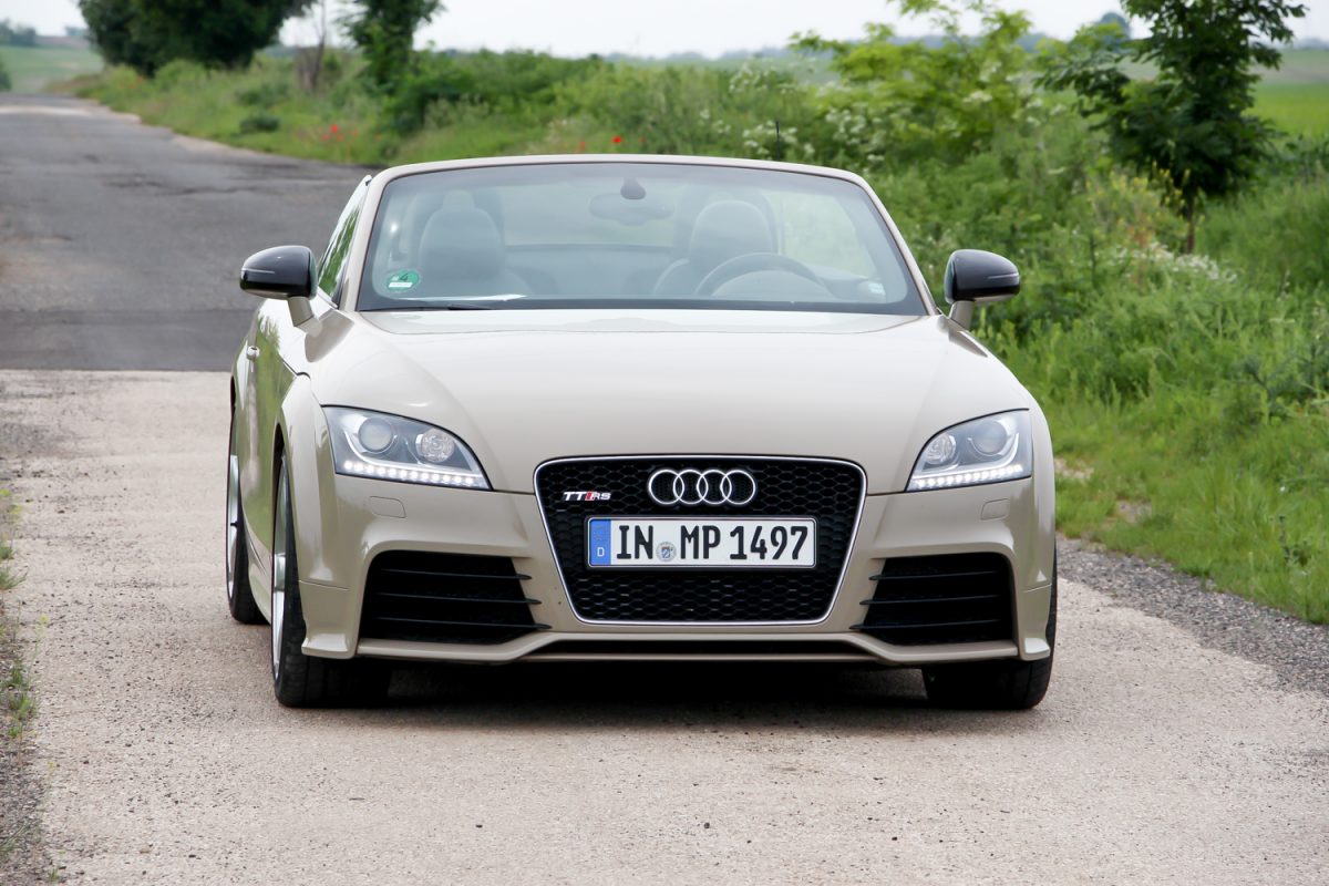 AUDI