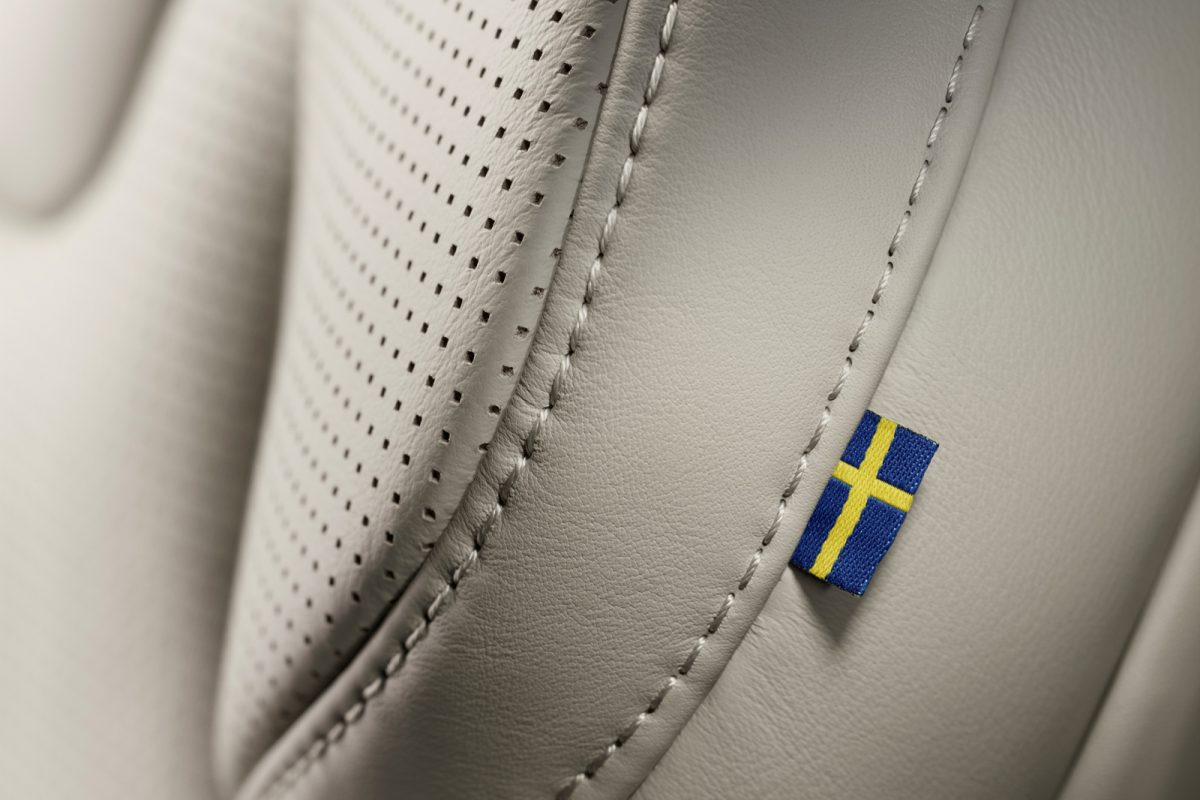 VOLVO