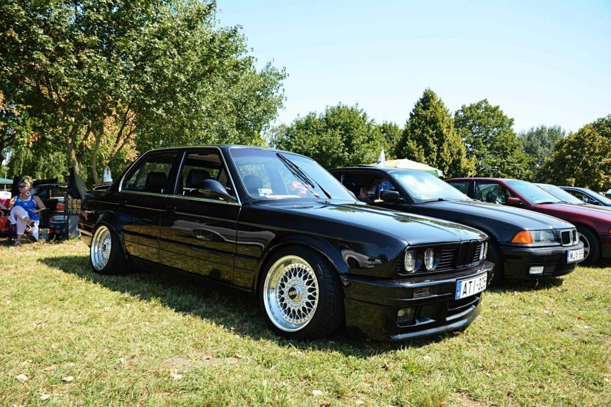 BMW