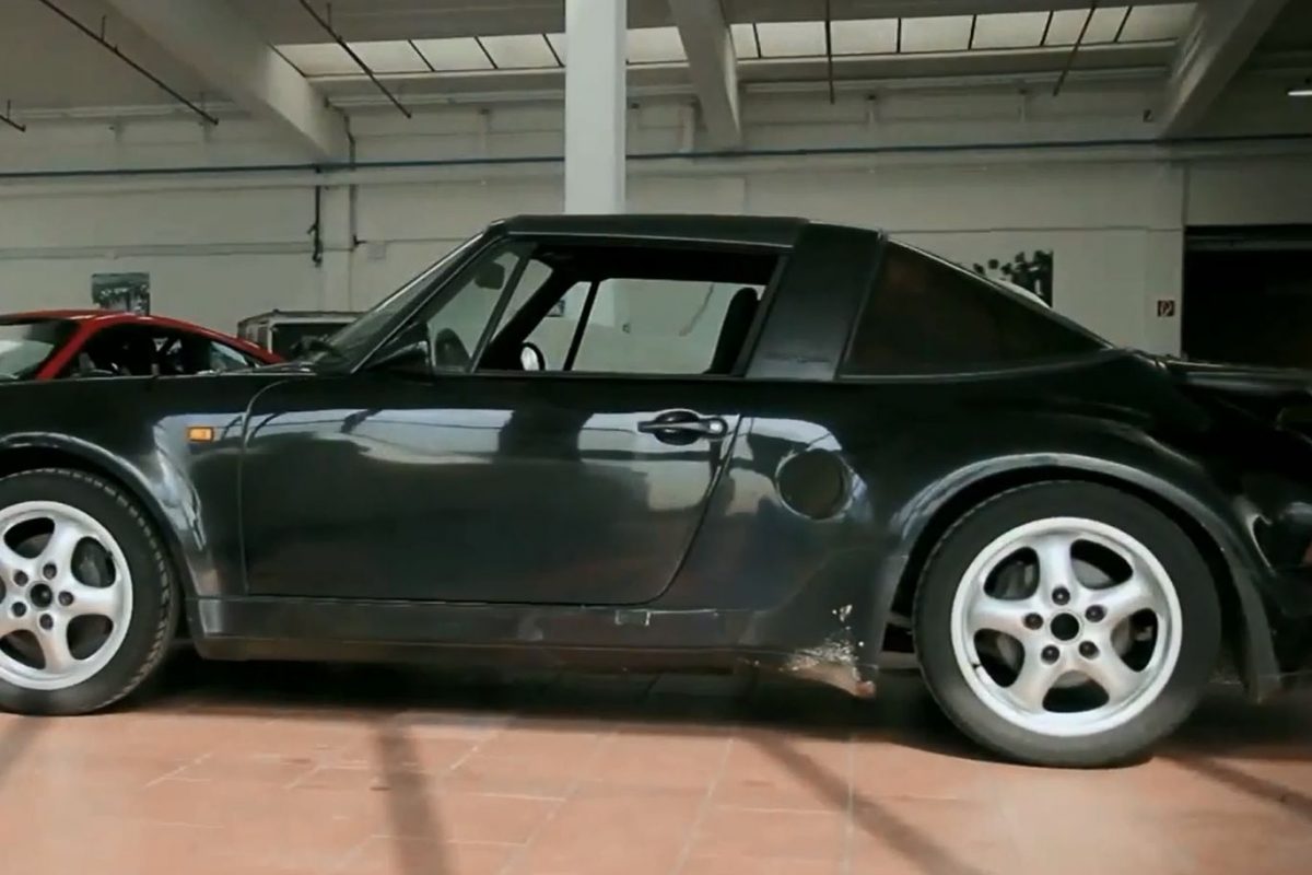 PORSCHE