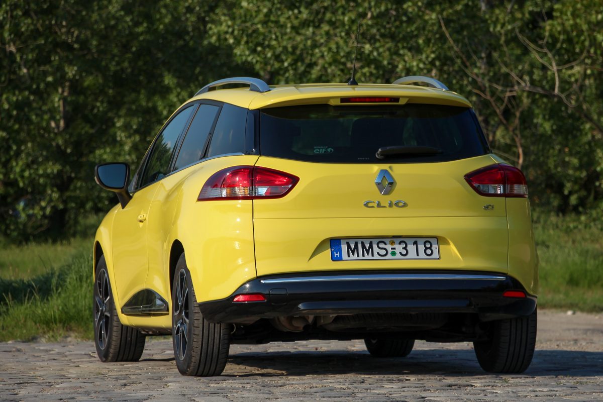 RENAULT CLIO