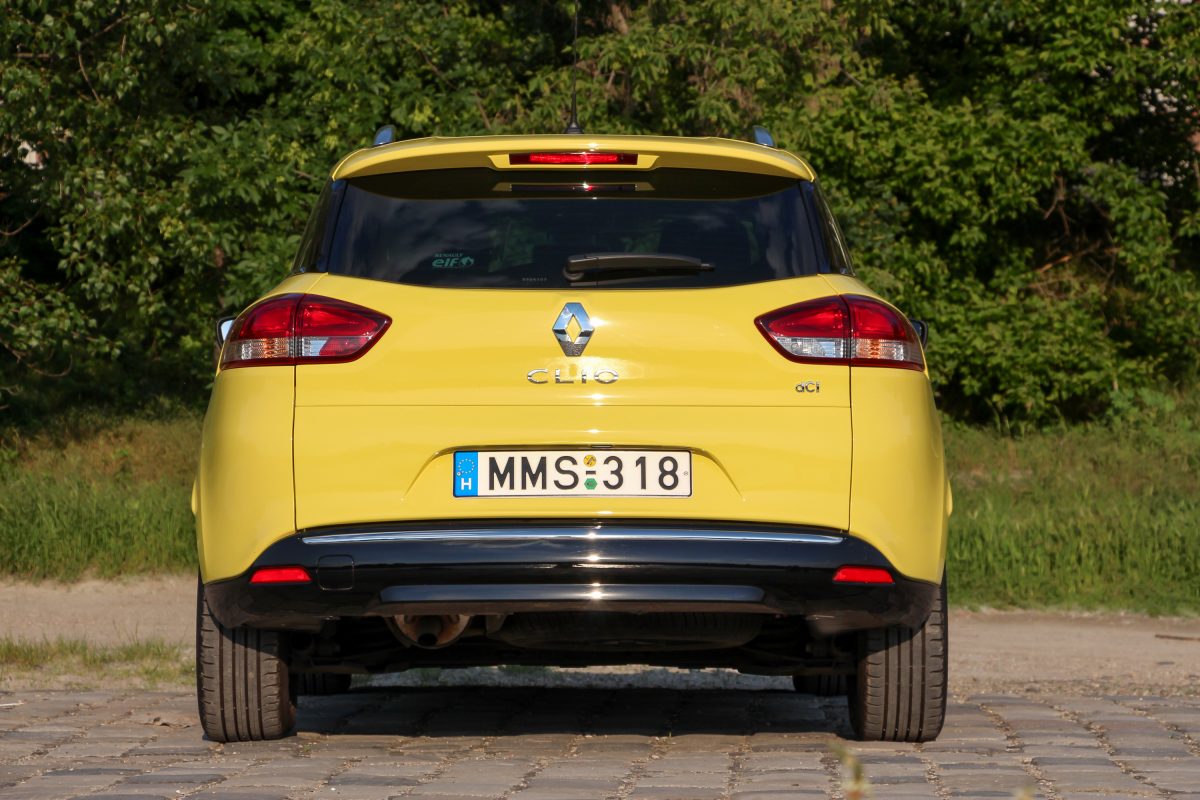 RENAULT CLIO