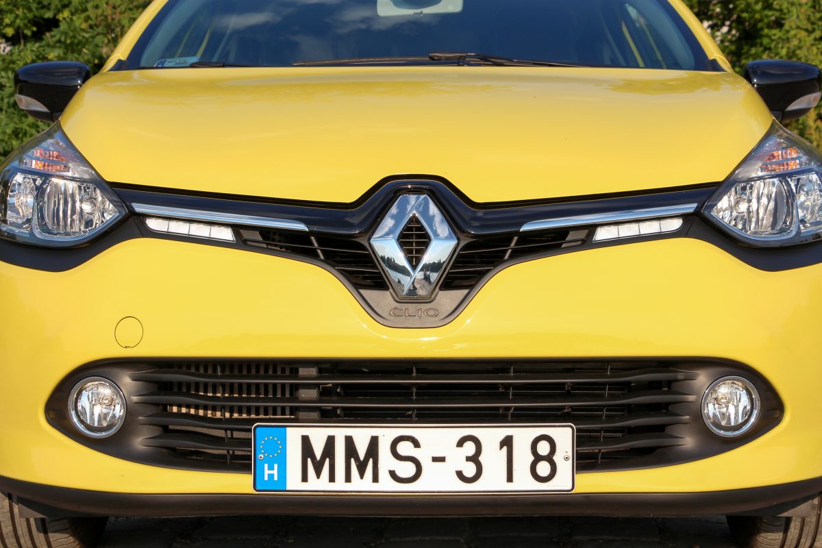 RENAULT CLIO