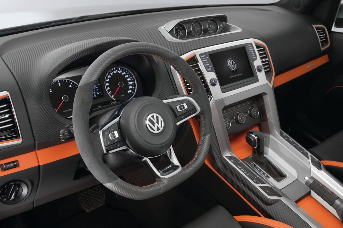 VOLKSWAGEN AMAROK