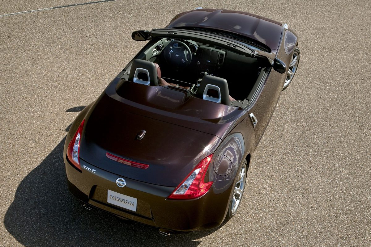 NISSAN