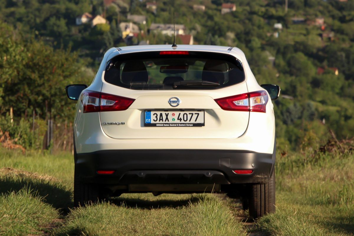 NISSAN