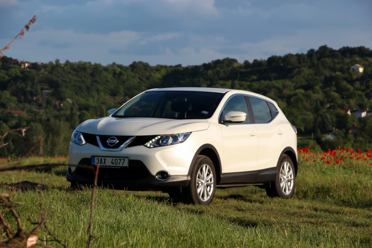 NISSAN