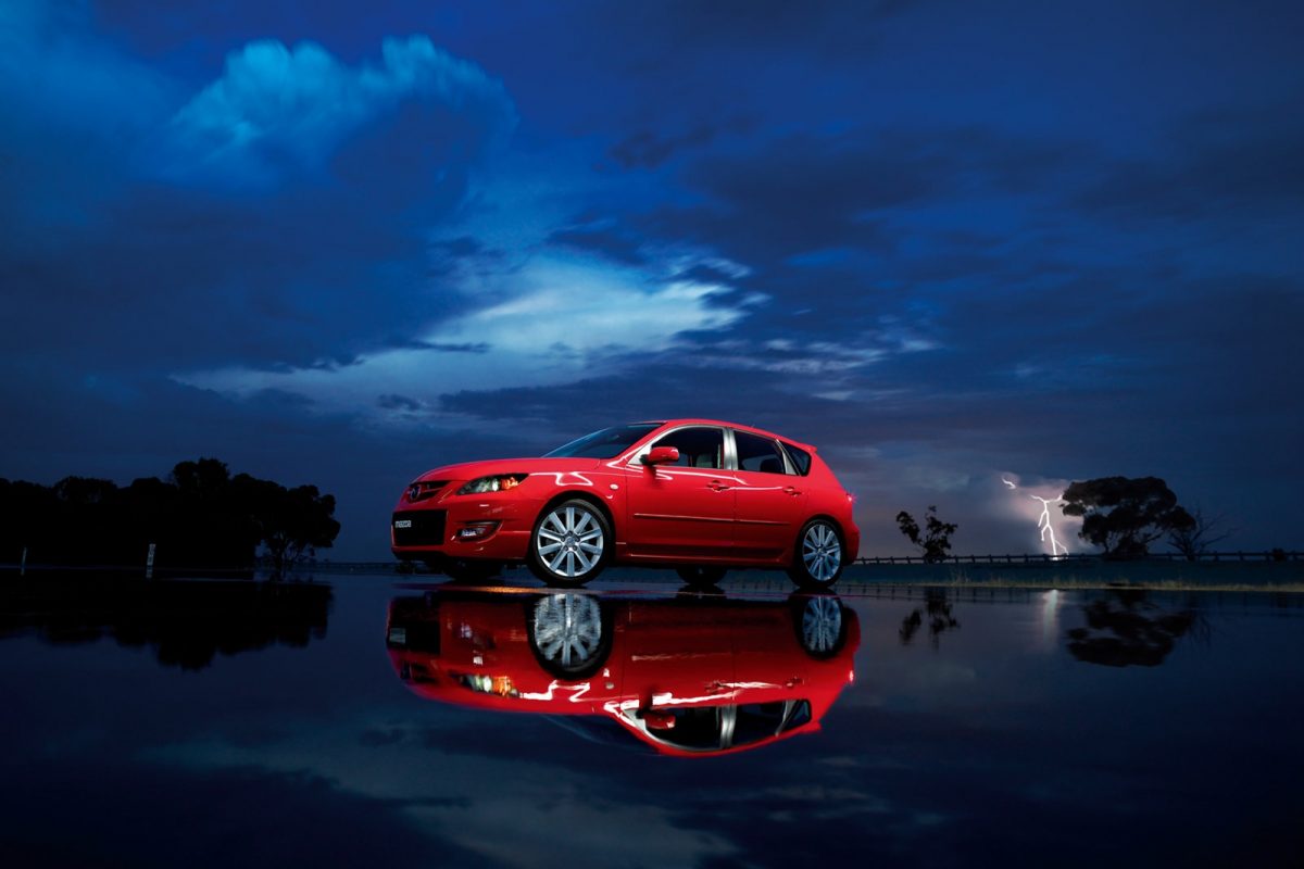 MAZDA 3