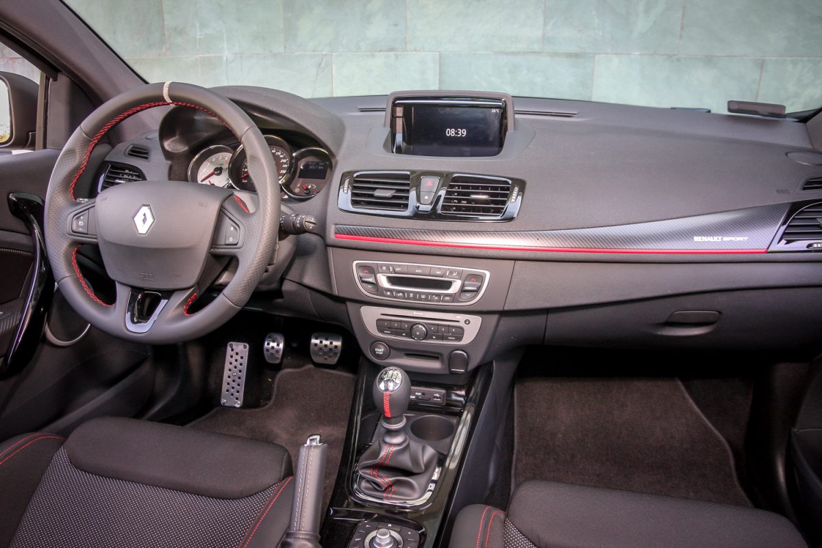 RENAULT MEGANE