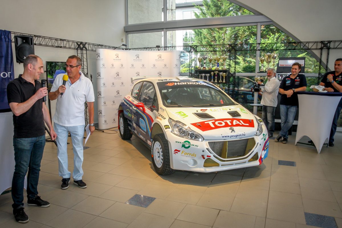 PEUGEOT