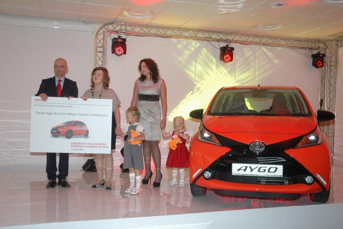 TOYOTA
