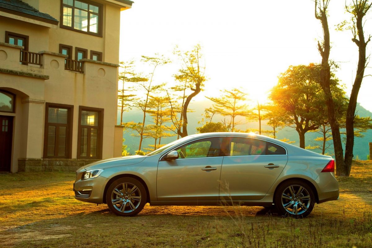 VOLVO