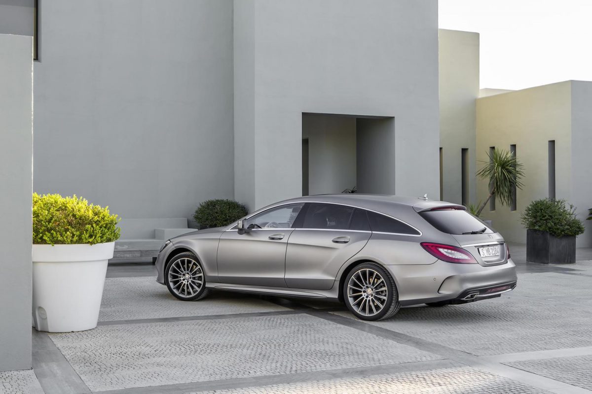 MERCEDES-BENZ