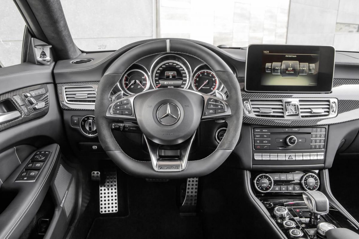 MERCEDES-BENZ