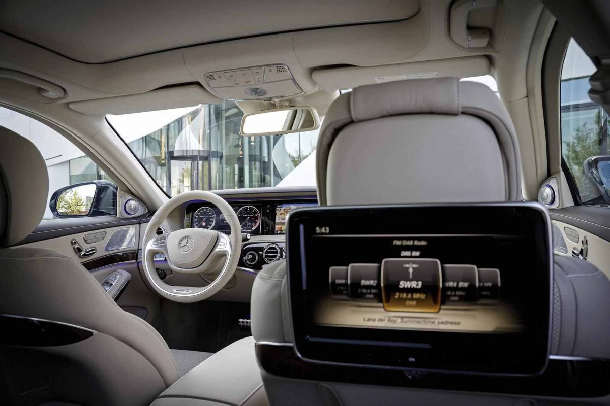 MERCEDES-BENZ