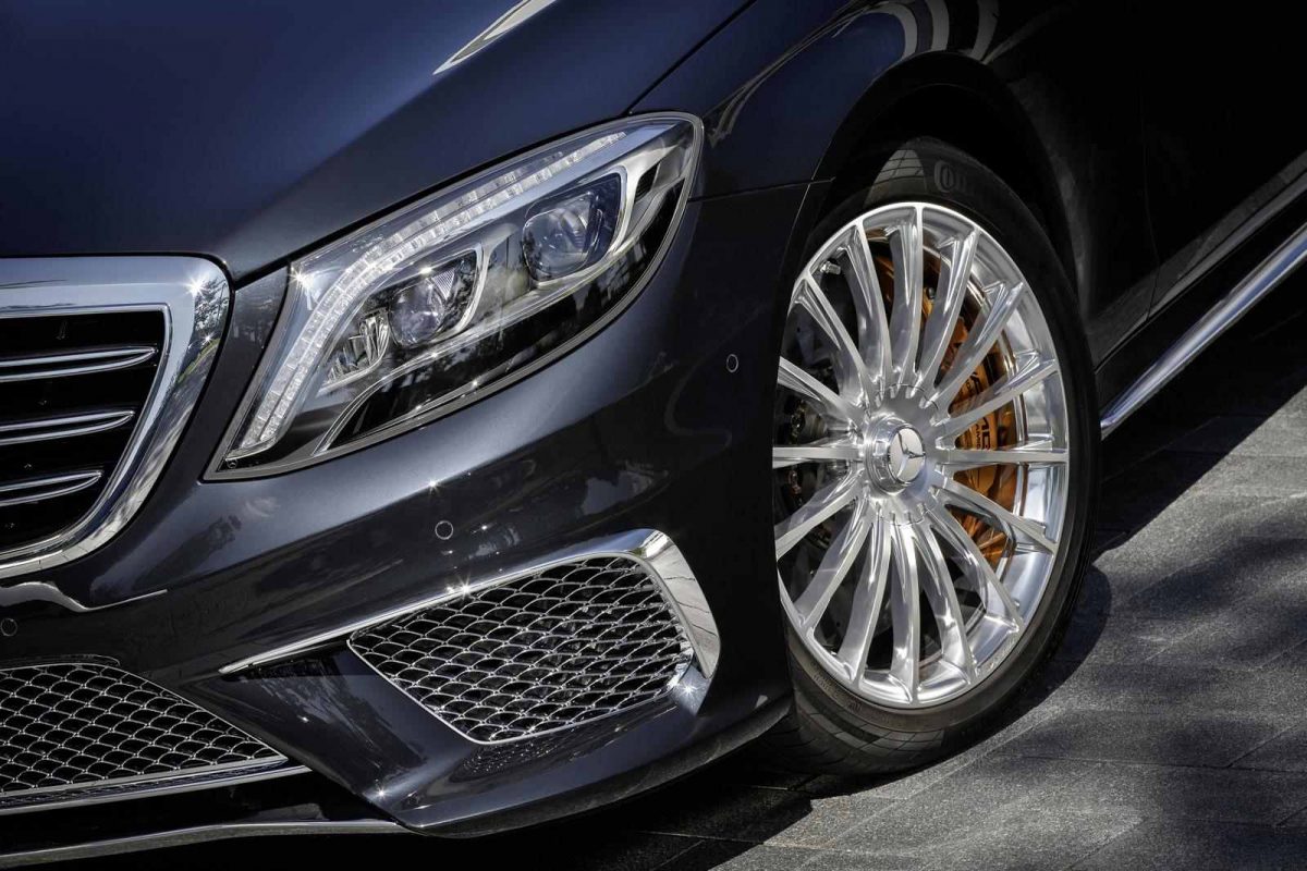 MERCEDES-BENZ