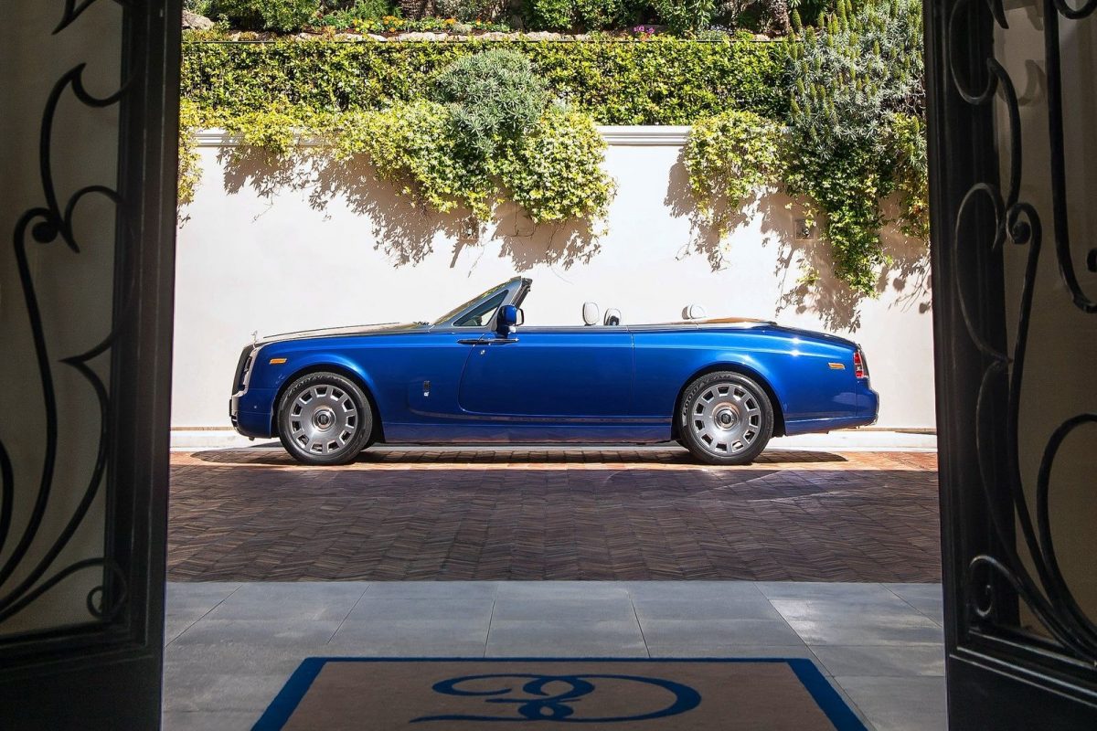 ROLLS-ROYCE