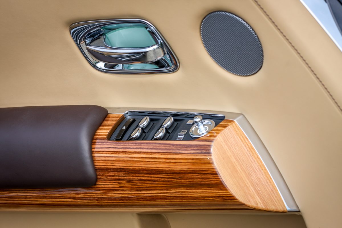 ROLLS-ROYCE