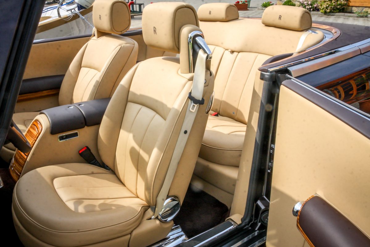 ROLLS-ROYCE