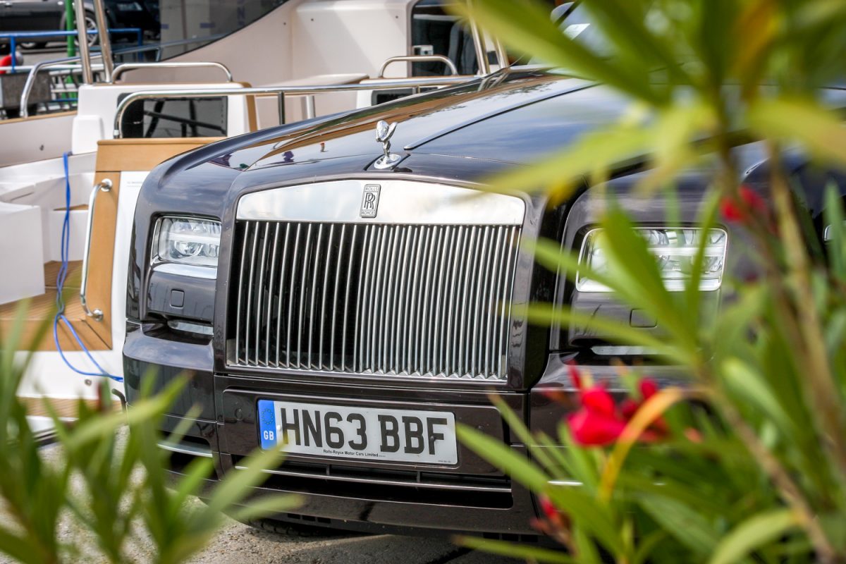 ROLLS-ROYCE