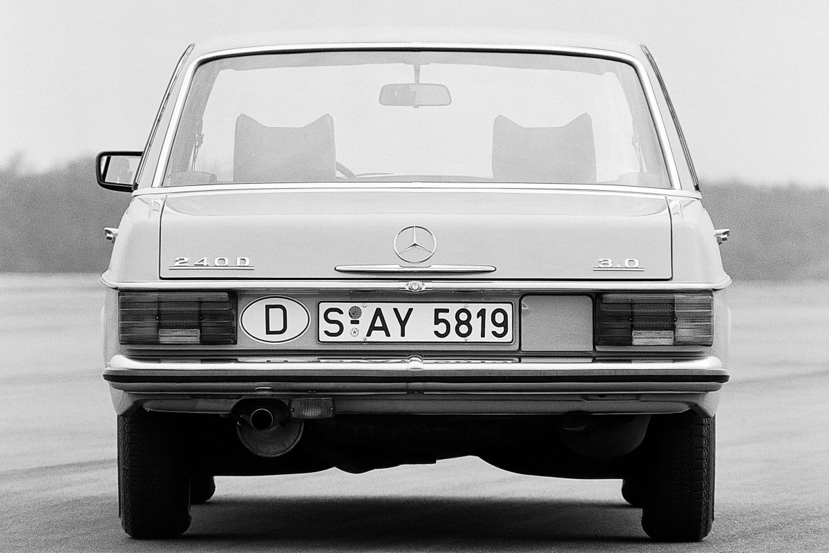 MERCEDES-BENZ