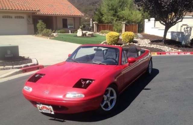 Ezt nem kellett volna! Négyüléses, nyújtott Mazda MX-5, és eladó