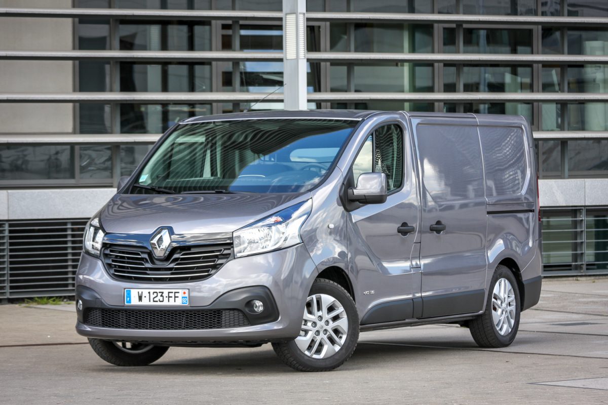 RENAULT