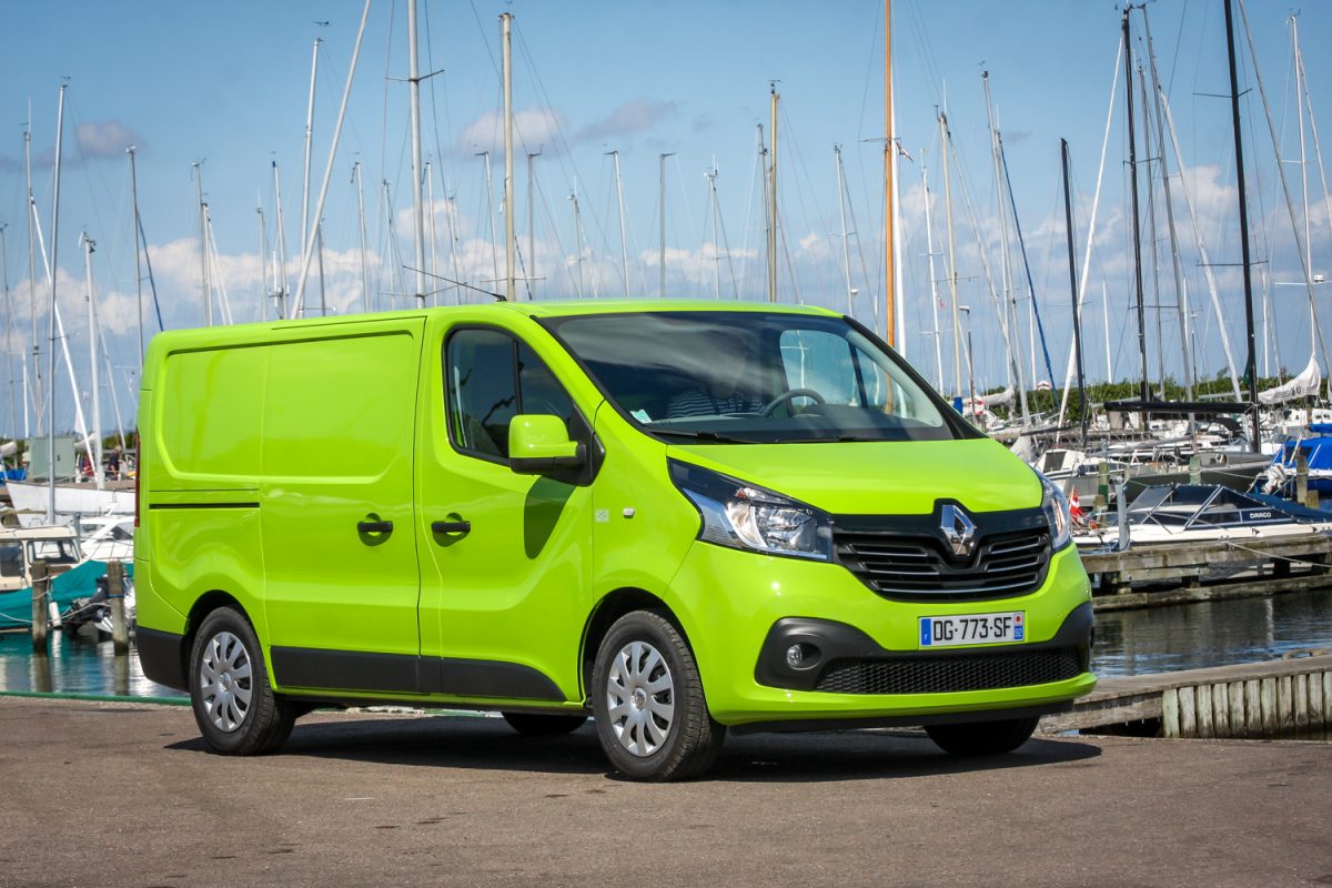 RENAULT