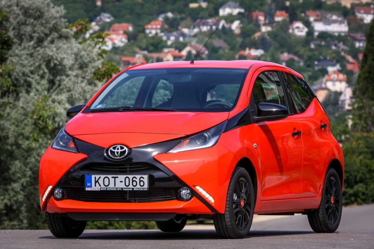 TOYOTA
