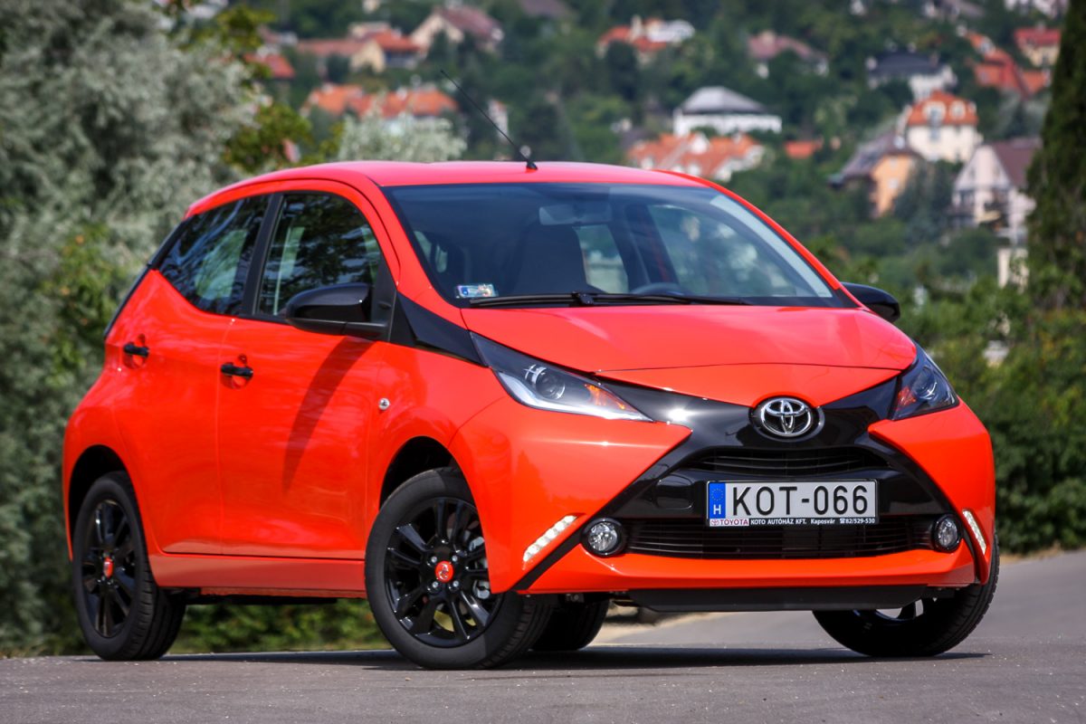 TOYOTA